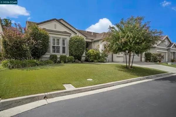 Property Slideshow image 3 of 34 | 451 tayberry ln, Brentwood (Cc), CA, 94513