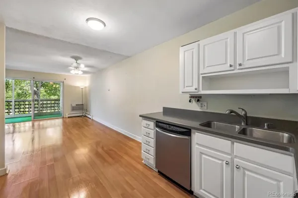 Property Slideshow image 2 of 26 | 720 s clinton st b1, Denver, CO, 80247