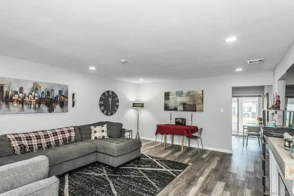 Property Slideshow image 3 of 28 | 55 forge ln, Brookhaven, NY, 11727