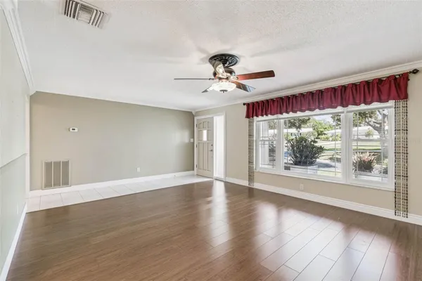 Property Slideshow image 3 of 31 | 9548 141st st, Seminole, FL, 33776