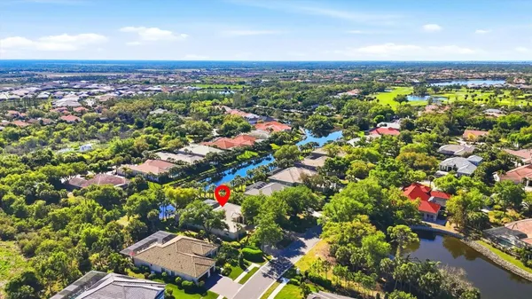 Property Slideshow image 3 of 100 | 19 n cayman isles blvd, Englewood, FL, 34223