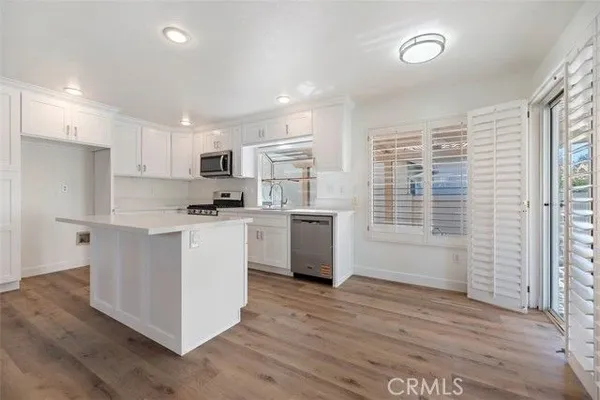 Property Slideshow image 3 of 47 | 5999 warwick hls, Banning, CA, 92220