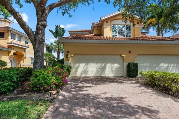 Property Slideshow image 2 of 43 | 20231 burnside pl 402, Estero, FL, 33928