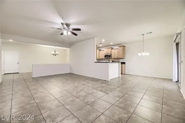 Property Slideshow image 3 of 32 | 3306 american mustang ct, Las Vegas, NV, 89122