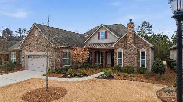 Property Slideshow image 2 of 48 | 14817 high bluff ct, Charlotte, NC, 28278