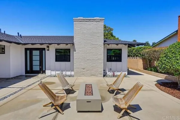 Property Slideshow image 2 of 35 | 909 san pablo dr, San Marcos, CA, 92078