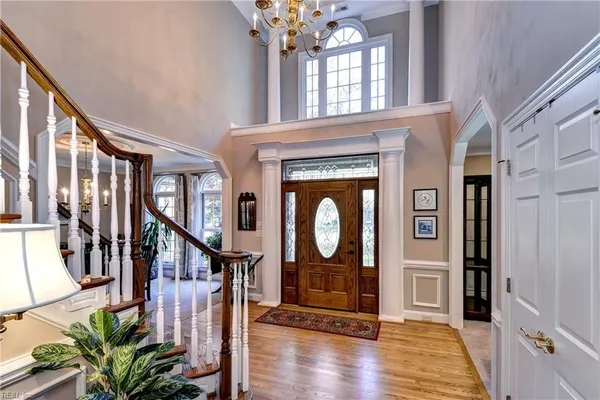 Property Slideshow image 3 of 50 | 107 hoylake, Williamsburg, VA, 23188