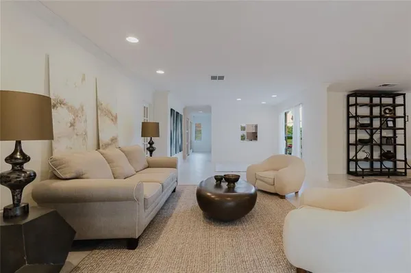 Property Slideshow image 2 of 32 | 9277 vista del lago apt 39b, Boca Raton, FL, 33428