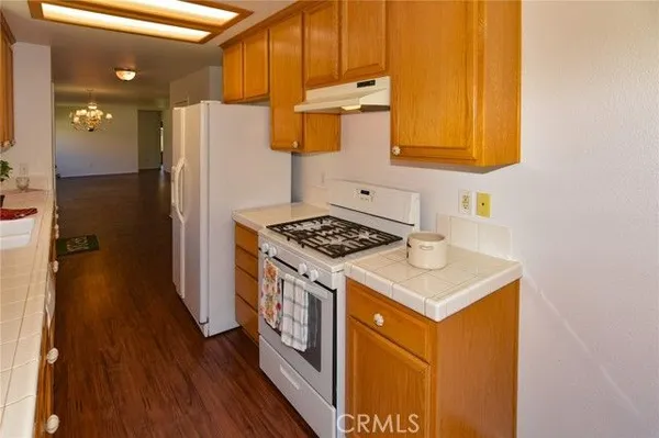 Property Slideshow image 3 of 12 | 11561 park ln, Apple Valley, CA, 92308