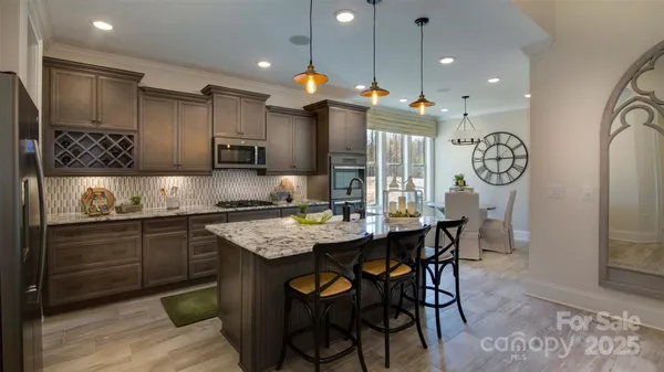 Property Slideshow image 2 of 20 | 8937 silver springs ct, Charlotte, NC, 28215
