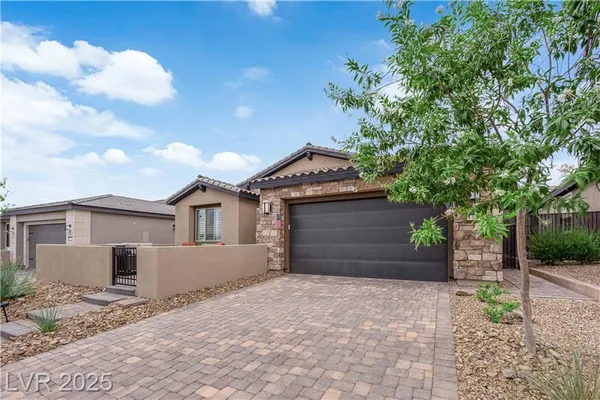 Property Slideshow image 2 of 57 | 11 arid crest ave, Henderson, NV, 89011