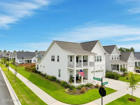 Property Slideshow image 2 of 91 | 601 cobalt ln riverlights, Wilmington, NC, 28412