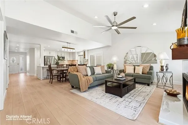 Property Slideshow image 3 of 65 | 27692 via rodrigo, Mission Viejo, CA, 92692