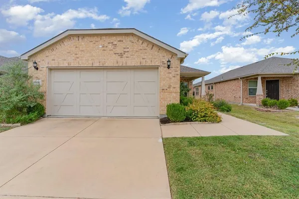Property Slideshow image 3 of 31 | 9105 tranquil trl, Mckinney, TX, 75071