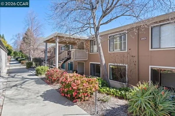 Property Slideshow image 3 of 58 | 2501 pine knoll dr 8, Walnut Creek, CA, 94595