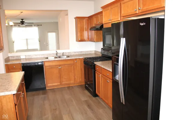 Property Slideshow image 2 of 39 | 5069 lilium dr, Plainfield, IN, 46168