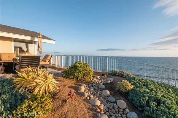 Property Slideshow image 3 of 65 | 215 camino san clemente, San Clemente, CA, 92672