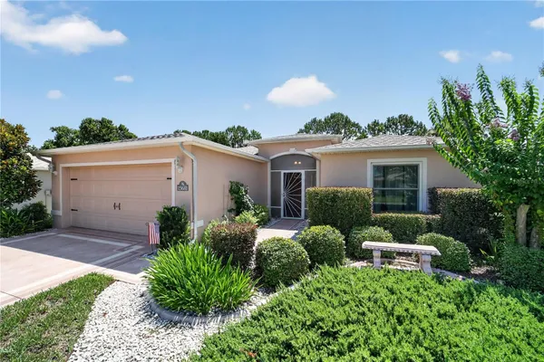 Property Slideshow image 3 of 70 | 15681 sw 14th avenue rd, Ocala, FL, 34473
