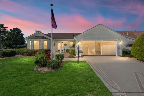 Property Slideshow image 3 of 62 | 1426 la hermosa dr, The Villages, FL, 32162