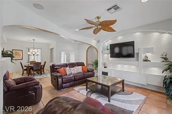 Property Slideshow image 3 of 64 | 2328 hardin ridge drive dr, Henderson, NV, 89052
