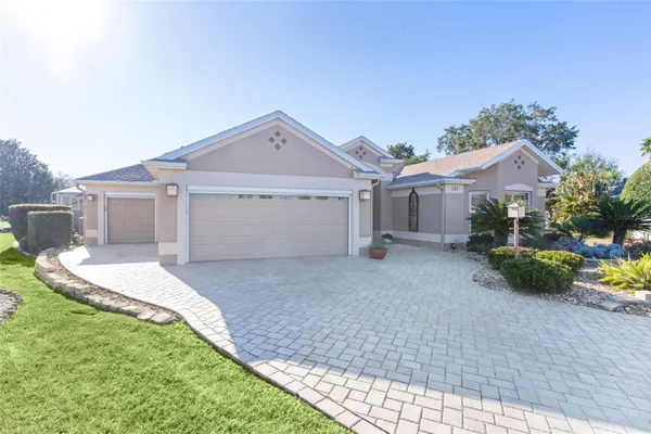 Property Slideshow image 3 of 64 | 737 dowding way, The Villages, FL, 32162