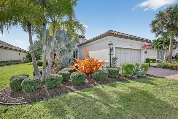 Property Slideshow image 3 of 87 | 13208 sorrento way, Bradenton, FL, 34211