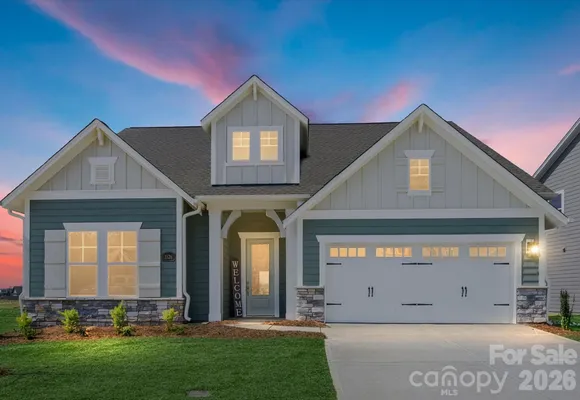 Property Slideshow image 2 of 36 | 1126 pastoral pl, Waxhaw, NC, 28173