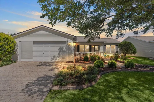 Property Slideshow image 2 of 46 | 915 haretison ave, The Villages, FL, 32162