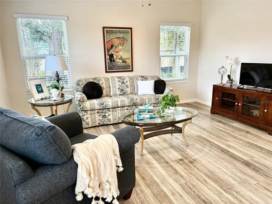 Property Slideshow image 3 of 36 | 1751 w schwartz blvd, Lady Lake, FL, 32159