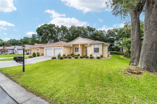 Property Slideshow image 2 of 49 | 11017 sw 71st cir, Ocala, FL, 34476