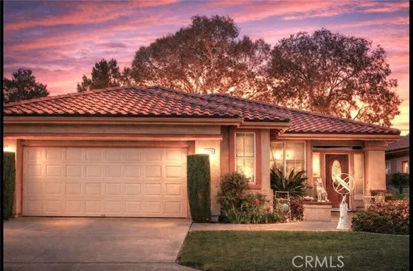 Property Slideshow image 2 of 28 | 1725 fairway oaks ave, Banning, CA, 92220