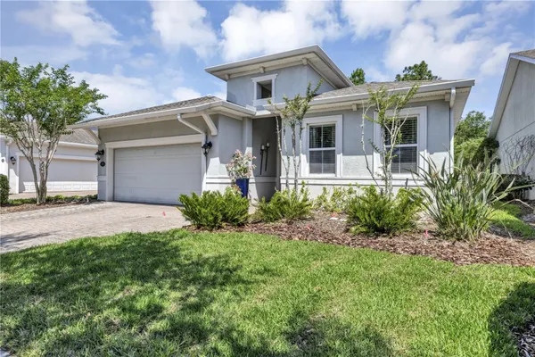 Property Slideshow image 2 of 30 | 1122 gardenshire ln, Deland, FL, 32724