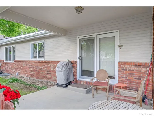 Property Slideshow image 3 of 38 | 1529 16th pl, Longmont, CO, 80501