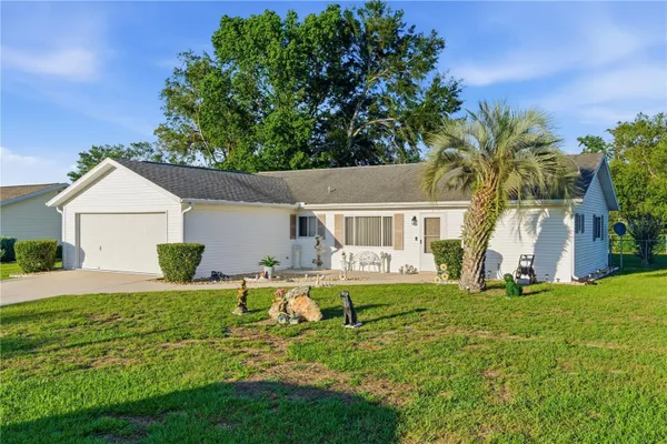 Property Slideshow image 3 of 47 | 11241 sw 77th ct, Ocala, FL, 34476