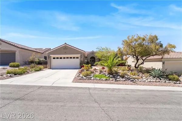 Property Slideshow image 2 of 79 | 2893 foxtail creek ave, Henderson, NV, 89052