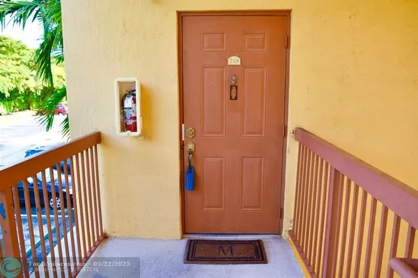 Property Slideshow image 3 of 15 | 7670 westwood dr apt 718, Tamarac, FL, 33321