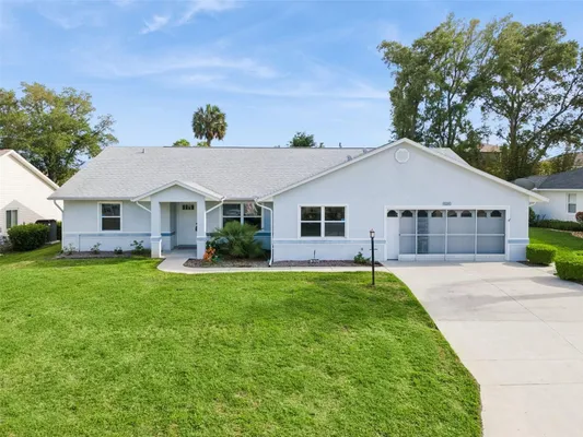 Property Slideshow image 2 of 40 | 26245 newcombe cir, Leesburg, FL, 34748