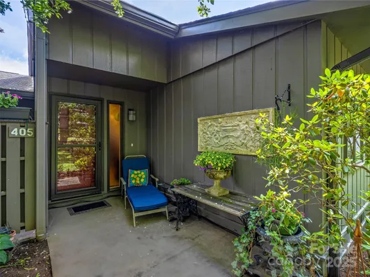 Property Slideshow image 3 of 46 | 405 crowfields dr, Asheville, NC, 28803