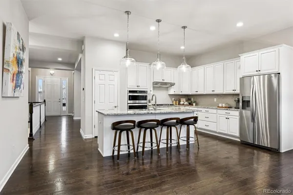 Property Slideshow image 3 of 37 | 22500 e eads cir, Aurora, CO, 80016