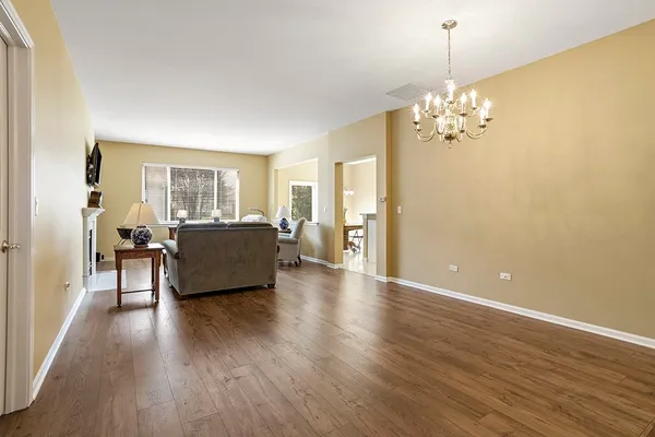 Property Slideshow image 2 of 14 | 13517 s buckthorn ln, Plainfield, IL, 60544