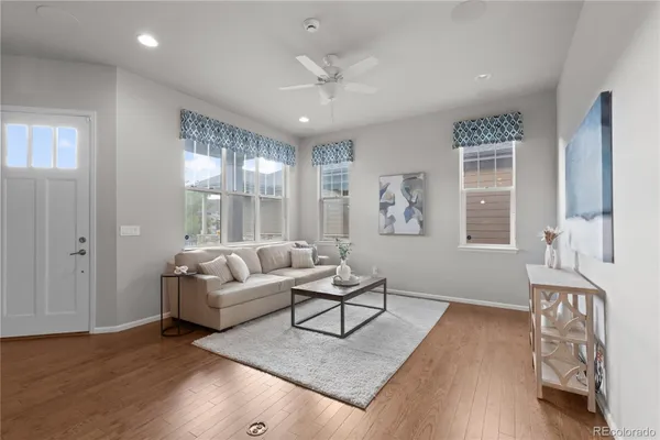 Property Slideshow image 3 of 24 | 3572 new haven cir, Castle Rock, CO, 80109