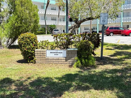 Property Slideshow image 3 of 18 | 2456 ecuadorian way 42, Clearwater, FL, 33763