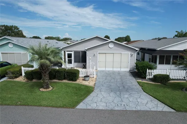 Property Slideshow image 3 of 23 | 1745 morelos rd, The Villages, FL, 32159