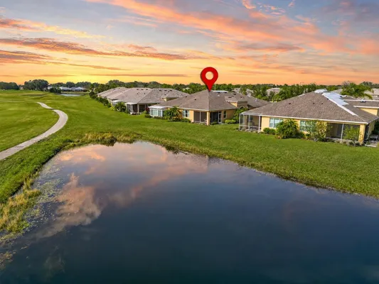 Property Slideshow image 2 of 64 | 970 pembroke point way, Sun City Center, FL, 33573