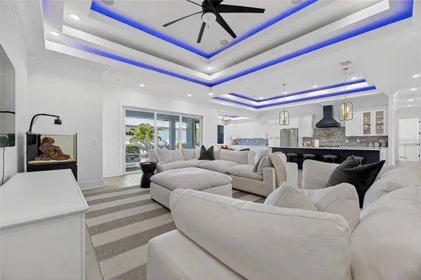 Property Slideshow image 3 of 92 | 5720 tybee island dr, Apollo Beach, FL, 33572