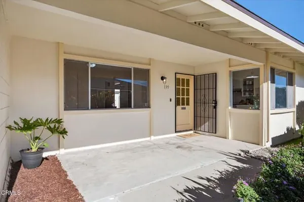 Property Slideshow image 2 of 67 | 135 e fiesta grn, Port Hueneme, CA, 93041