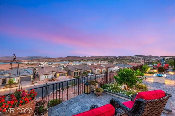 Property Slideshow image 3 of 74 | 156 stone mesa ct, Henderson, NV, 89011
