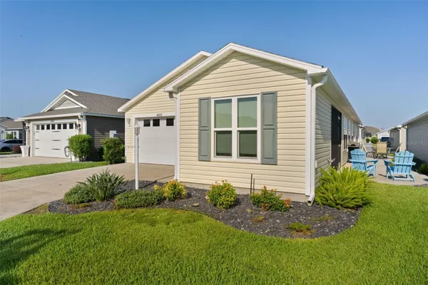 Property Slideshow image 3 of 42 | 6080 allen ave, The Villages, FL, 32163
