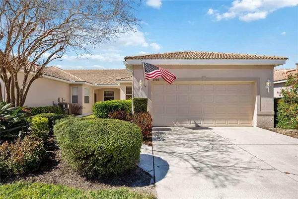 Property Slideshow image 2 of 88 | 4040 cascade falls dr, Sarasota, FL, 34243