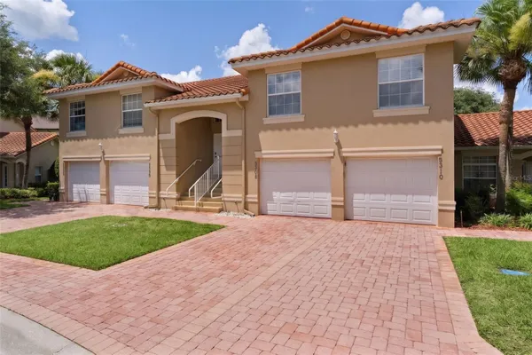 Property Slideshow image 2 of 26 | 5308 bowline ct, Oxford, FL, 34484